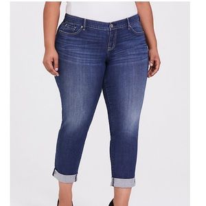 Torrid boyfriend vintage stretch jeans size 14